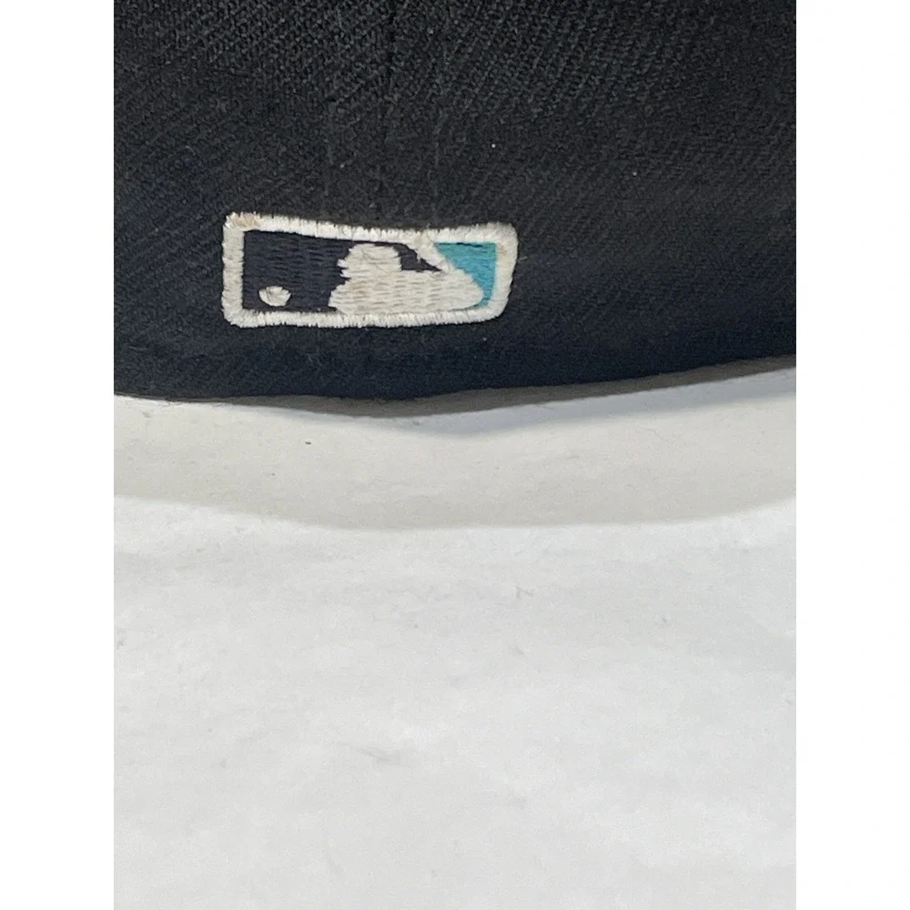 New Era note hat
